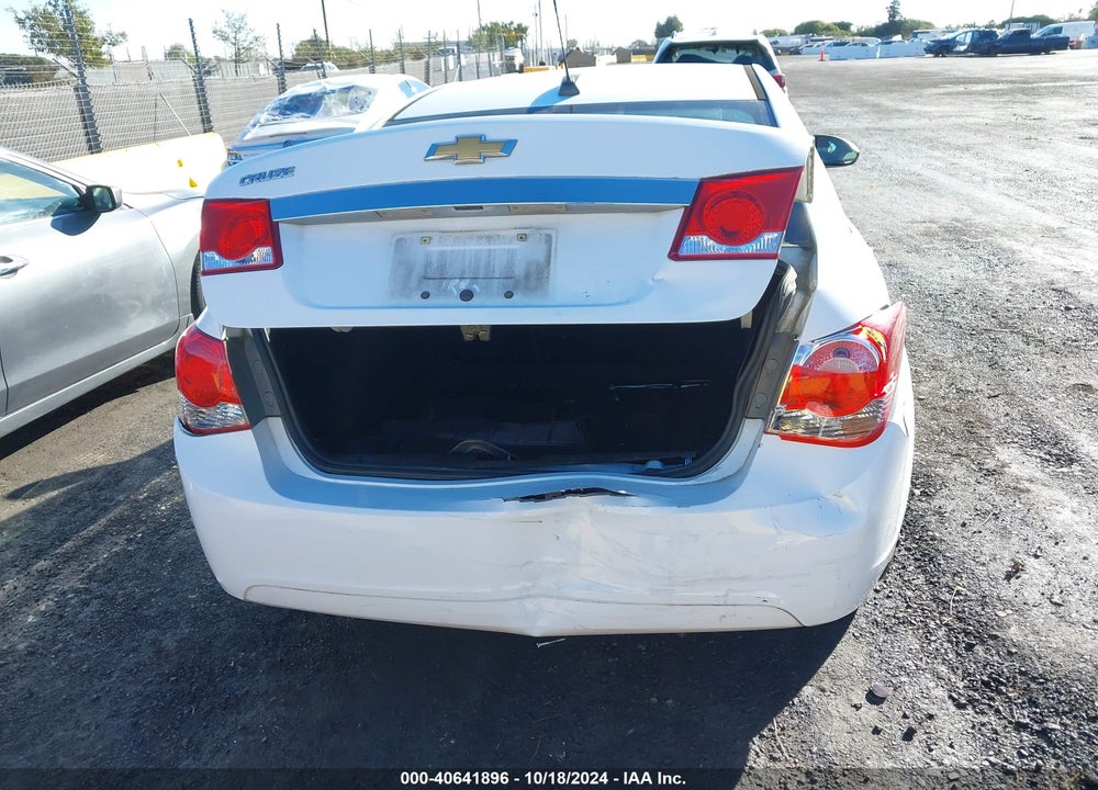 2016 CHEVROLET CRUZE LIMITED LS AUTO VIN: 1G1PC5SG2G7150358