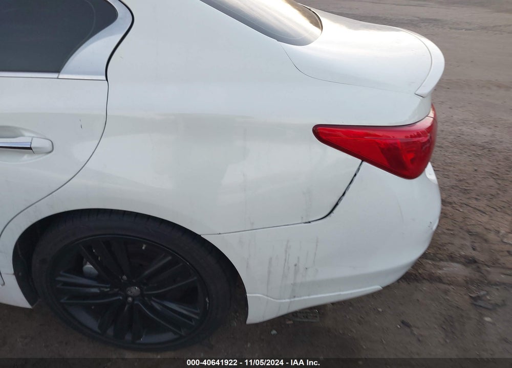 2015 INFINITI Q50 SPORT VIN: JN1BV7AR7FM390714