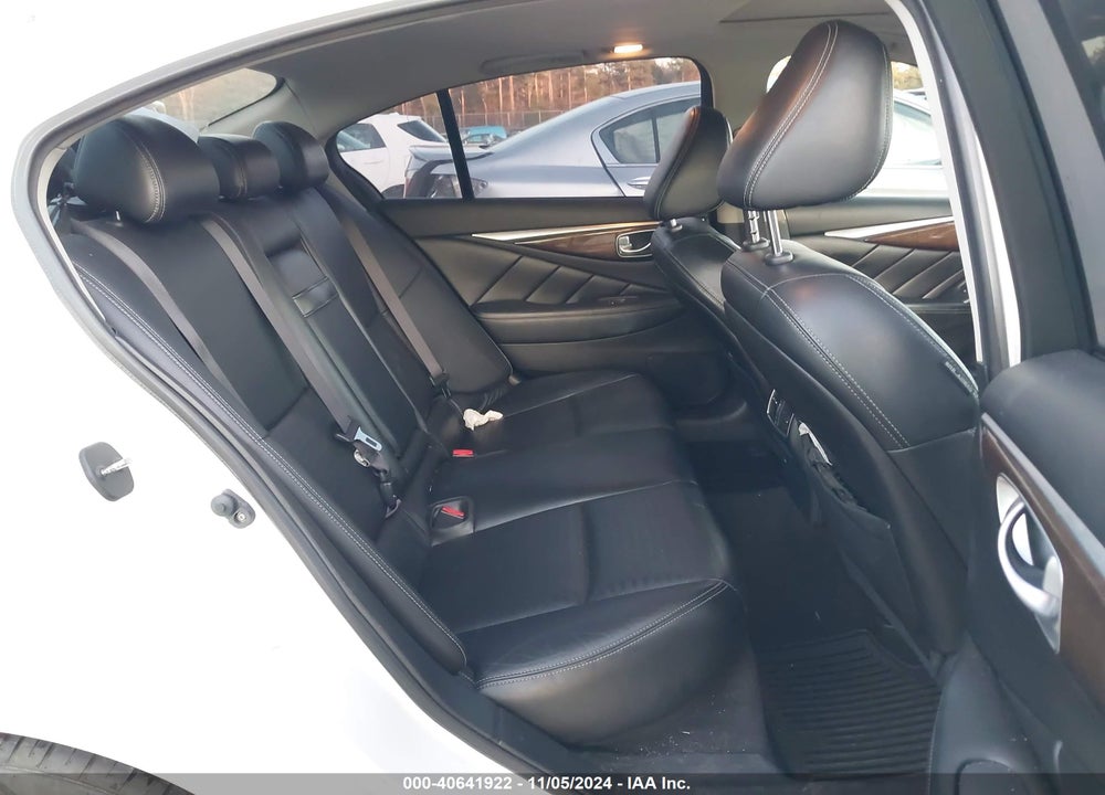 2015 INFINITI Q50 SPORT VIN: JN1BV7AR7FM390714