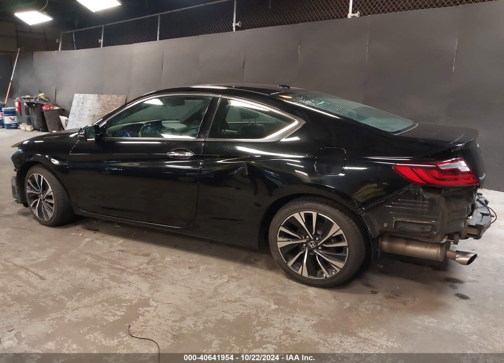 2017 HONDA ACCORD EX-L V6 VIN: 1HGCT2B82HA003010