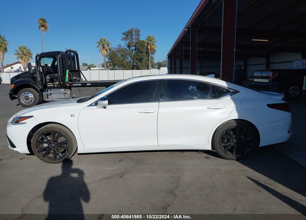 2022 LEXUS ES 350 F-SPORT VIN: 58AGZ1B12NU136988