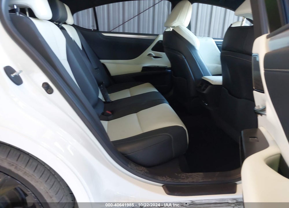 2022 LEXUS ES 350 F-SPORT VIN: 58AGZ1B12NU136988