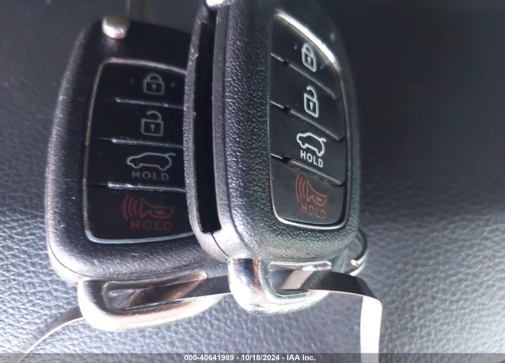 2018 HYUNDAI TUCSON SE VIN: KM8J23A48JU631716
