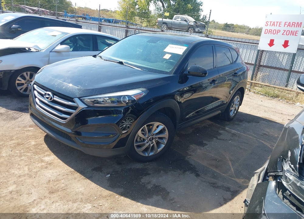 2018 HYUNDAI TUCSON SE VIN: KM8J23A48JU631716