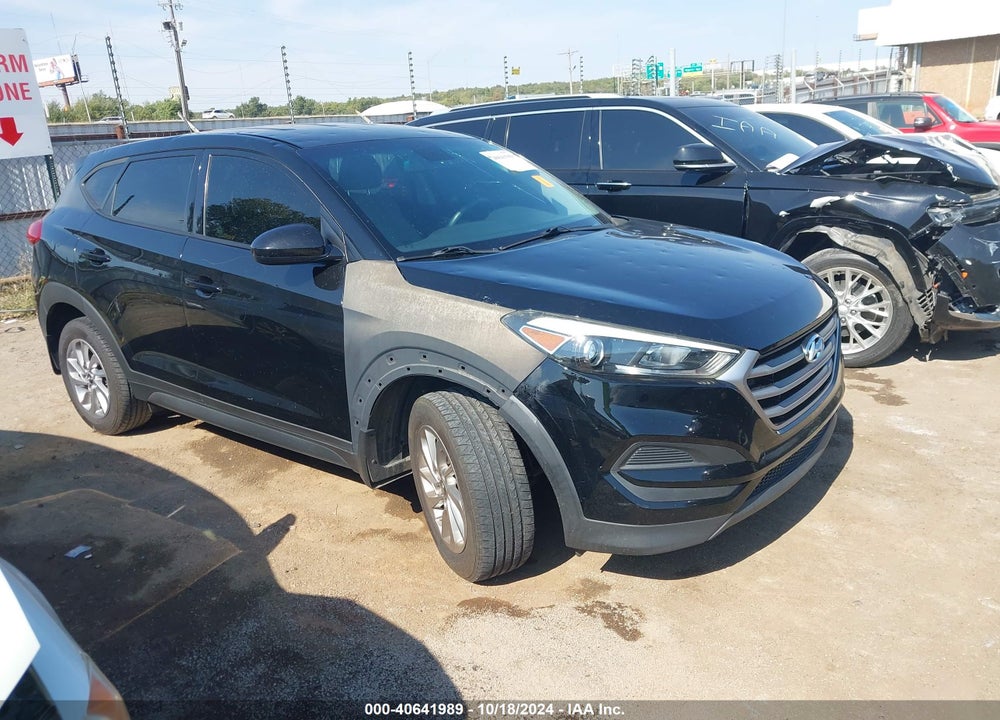 2018 HYUNDAI TUCSON SE VIN: KM8J23A48JU631716