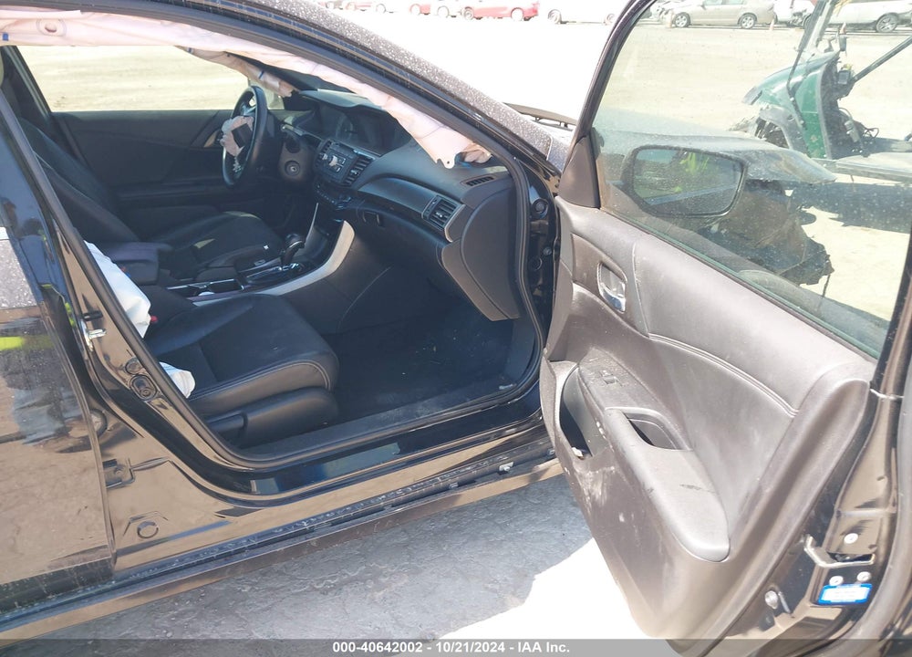 2017 HONDA ACCORD SPORT VIN: 1HGCR2F5XHA061199