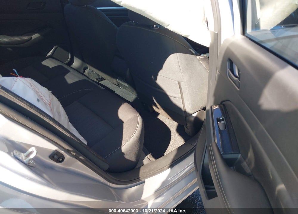 2023 NISSAN ALTIMA SV FWD VIN: 1N4BL4DV4PN395915