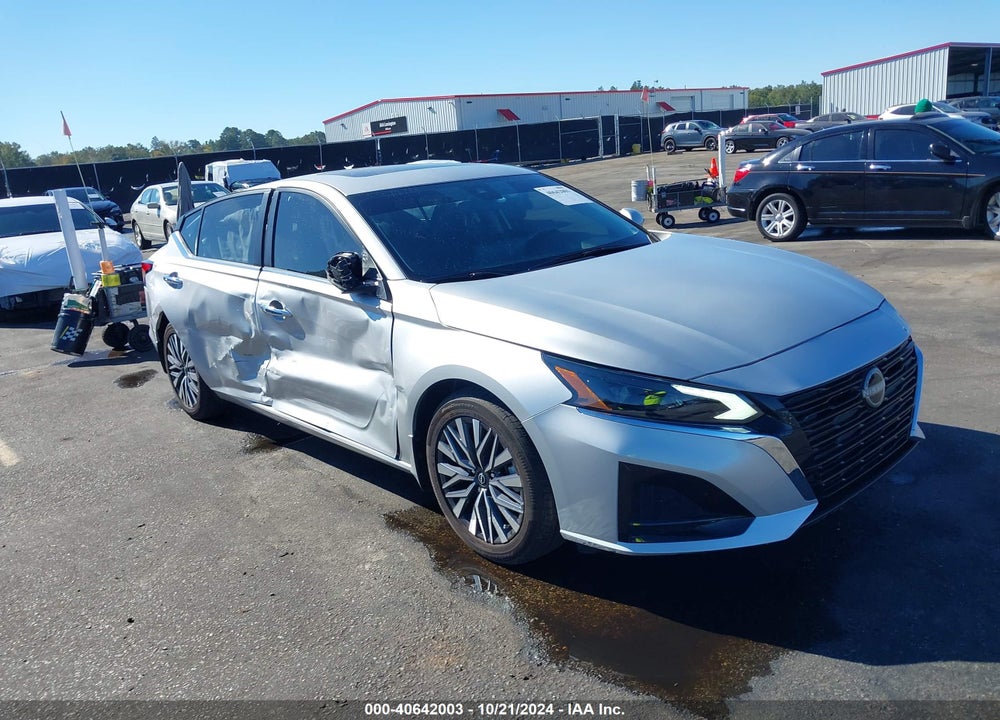 2023 NISSAN ALTIMA SV FWD VIN: 1N4BL4DV4PN395915