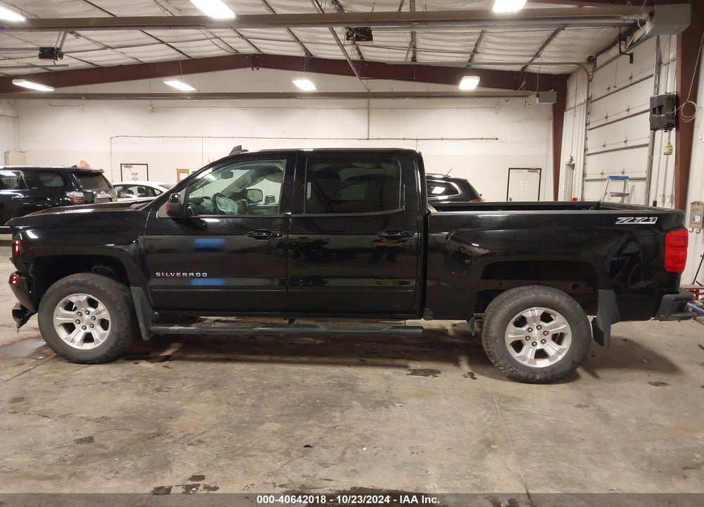 2016 CHEVROLET SILVERADO 1500 2LT VIN: 3GCUKRECXGG281023