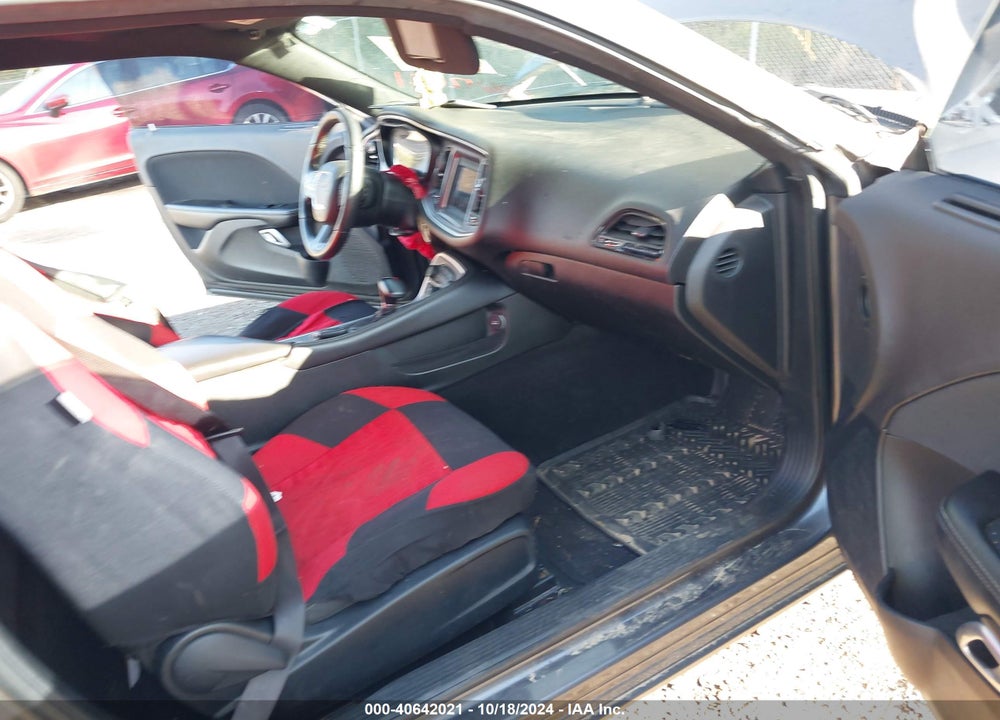 2019 DODGE CHALLENGER SXT VIN: 2C3CDZAG5KH649619