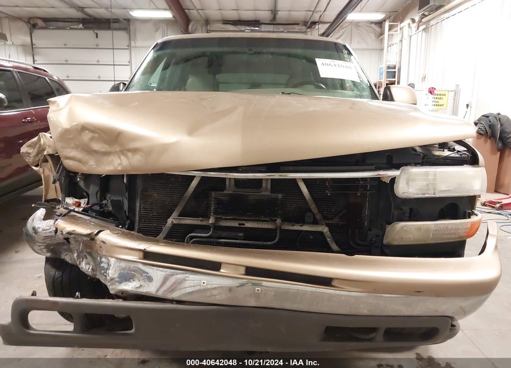 2001 CHEVROLET TAHOE LT VIN: 1GNEK13T61J170538