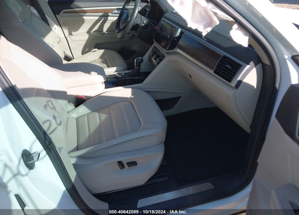 2019 VOLKSWAGEN ATLAS 3.6L V6 SEL PREMIUM VIN: 1V2NR2CA8KC599483