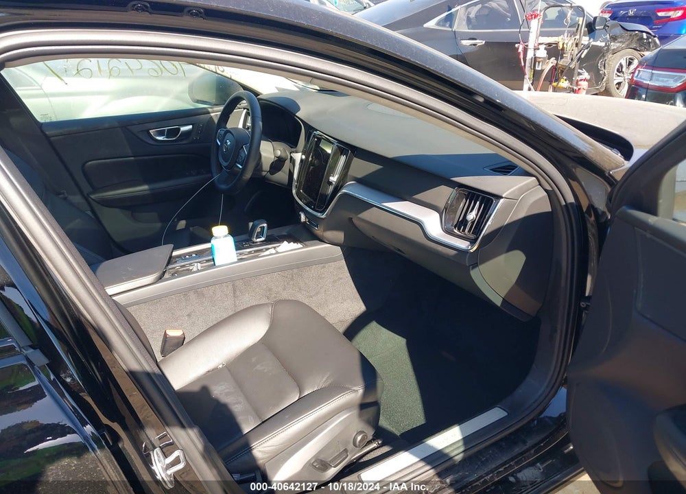 2023 VOLVO S60 B5 CORE DARK THEME/B5 PLUS DARK THEME VIN: 7JRL12TV5PG244582