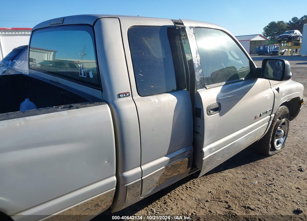 2000 DODGE RAM 1500 ST VIN: 1B7HC13ZXYJ113695