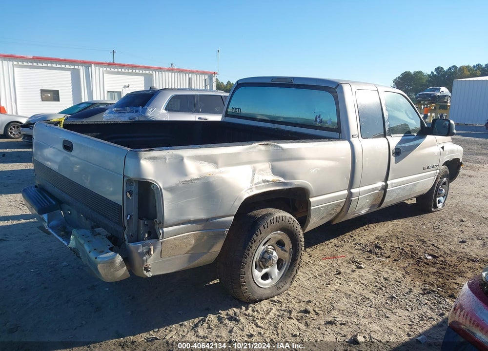 2000 DODGE RAM 1500 ST VIN: 1B7HC13ZXYJ113695