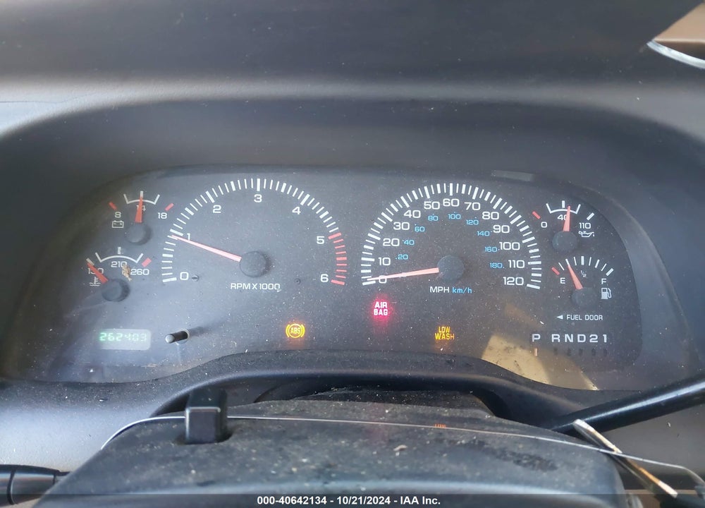 2000 DODGE RAM 1500 ST VIN: 1B7HC13ZXYJ113695