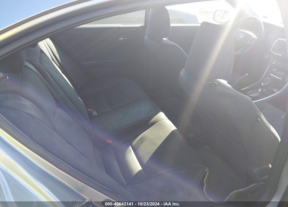 2017 HONDA ACCORD EX VIN: 1HGCR2F76HA151774