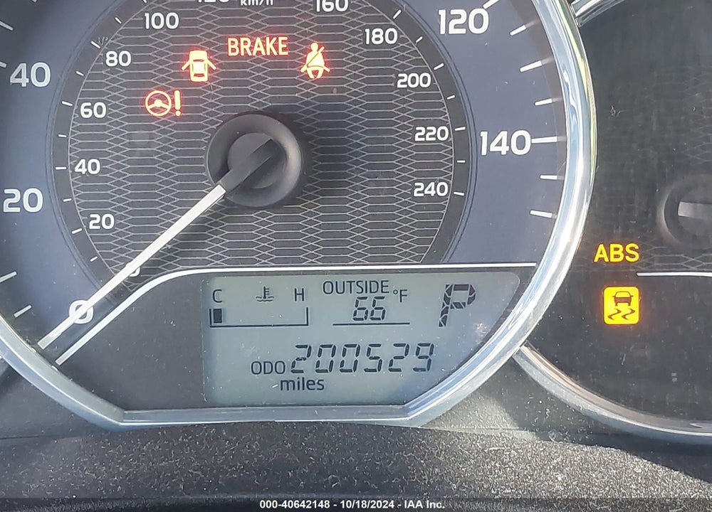 2015 TOYOTA COROLLA LE VIN: 5YFBURHE7FP284467