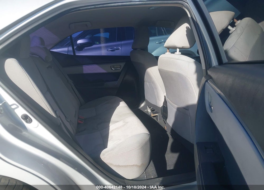 2015 TOYOTA COROLLA LE VIN: 5YFBURHE7FP284467