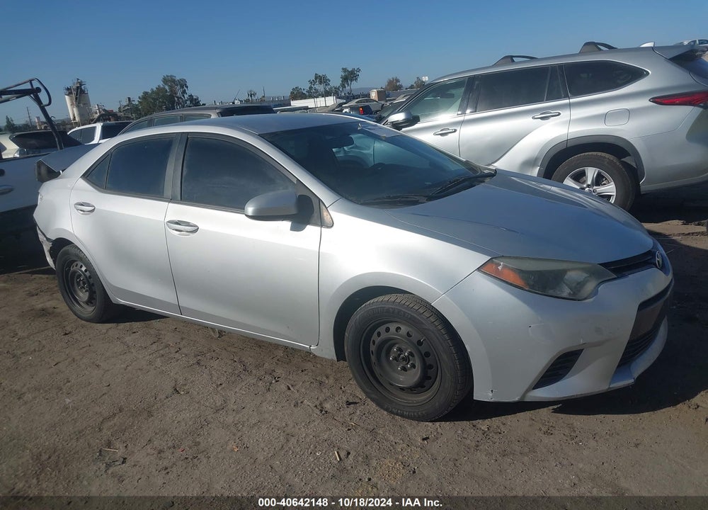 2015 TOYOTA COROLLA LE VIN: 5YFBURHE7FP284467