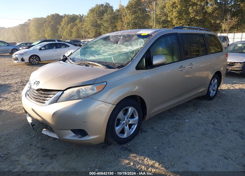2011 TOYOTA SIENNA LE V6 VIN: 5TDKK3DC4BS017053