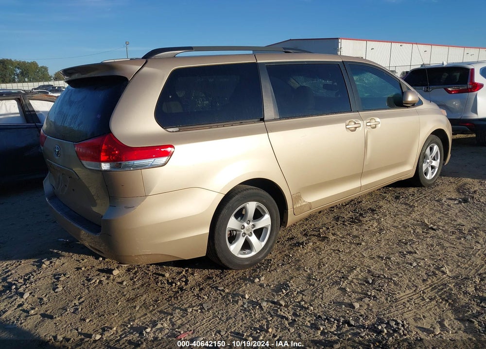 2011 TOYOTA SIENNA LE V6 VIN: 5TDKK3DC4BS017053