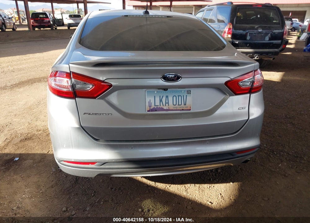 2015 FORD FUSION SE VIN: 3FA6P0H70FR160160