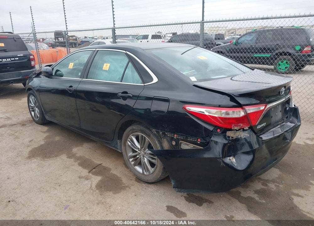 2017 TOYOTA CAMRY SE VIN: 4T1BF1FK2HU434118