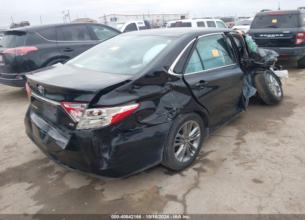 2017 TOYOTA CAMRY SE VIN: 4T1BF1FK2HU434118