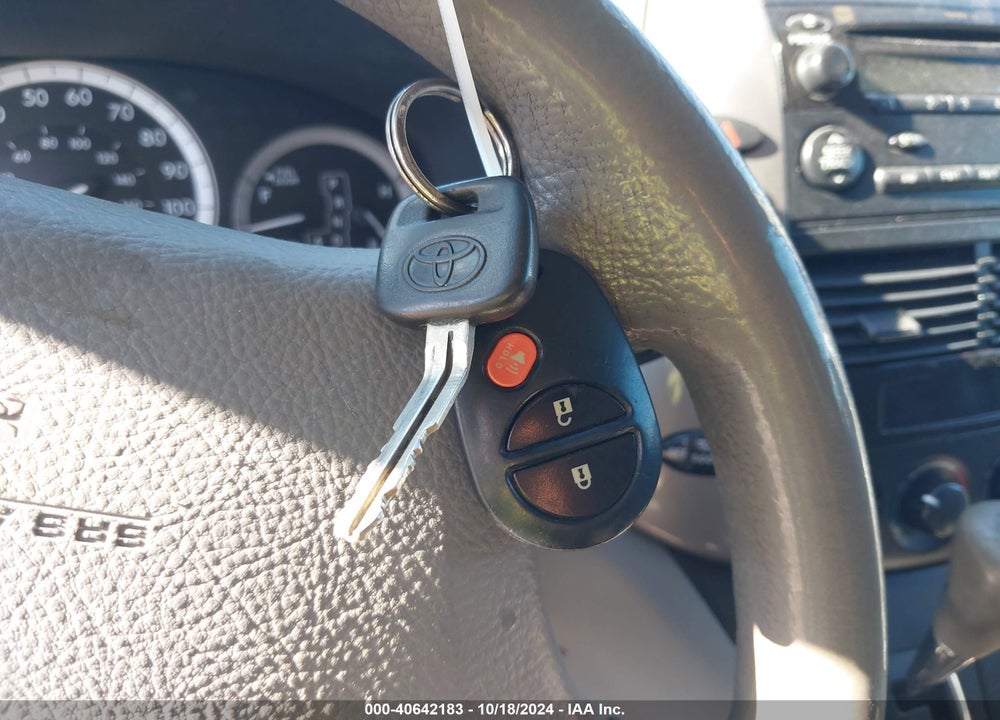 2007 TOYOTA SIENNA LE VIN: 5TDZK23C37S023914