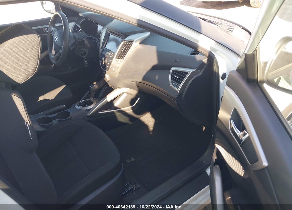 2014 HYUNDAI VELOSTER BASE W/BLACK VIN: KMHTC6AD3EU189280