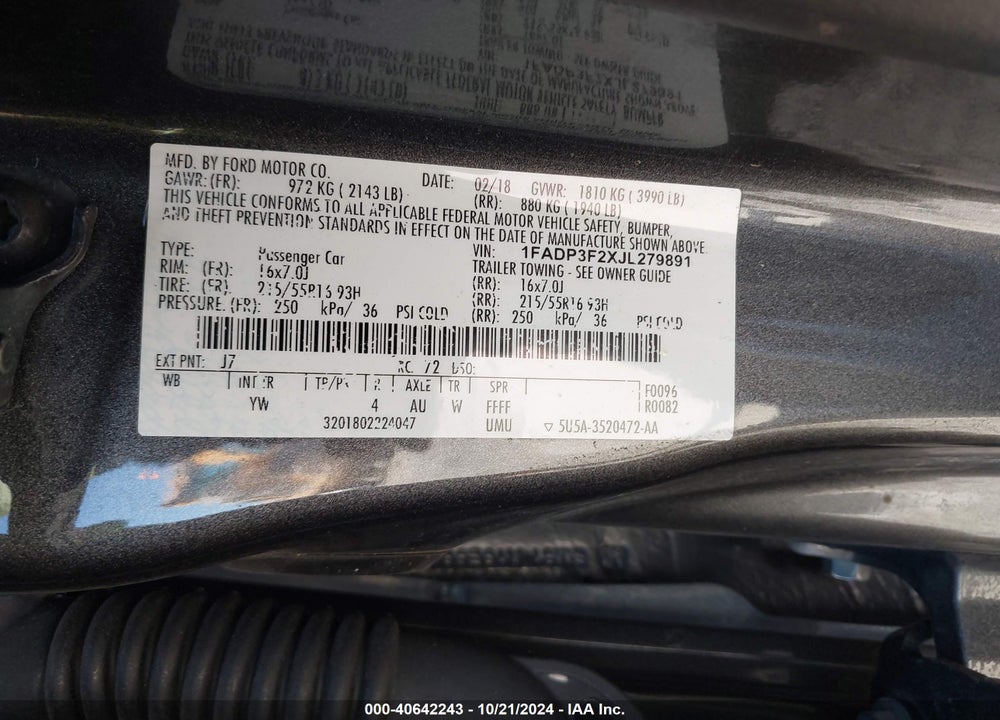 2018 FORD FOCUS SE VIN: 1FADP3F2XJL279891