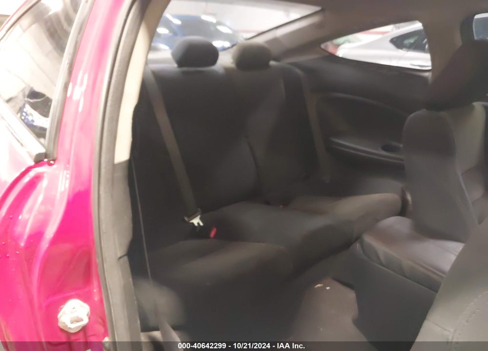 2010 HONDA ACCORD 2.4 LX-S VIN: 1HGCS1B34AA015411