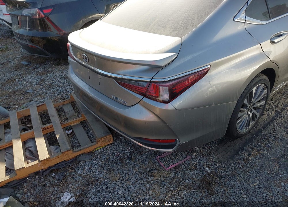2021 LEXUS ES 300H VIN: 58ADA1C12MU001260