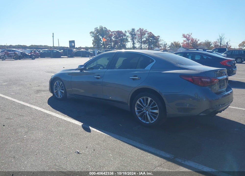 2018 INFINITI Q50 3.0T LUXE VIN: JN1EV7AR7JM435303