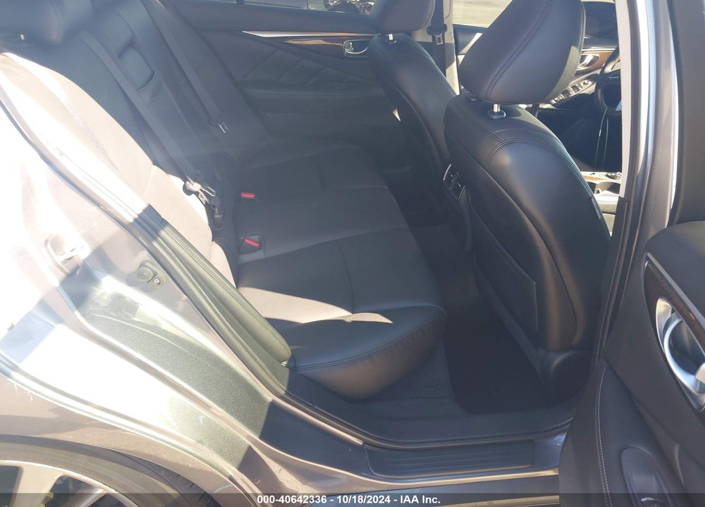 2018 INFINITI Q50 3.0T LUXE VIN: JN1EV7AR7JM435303