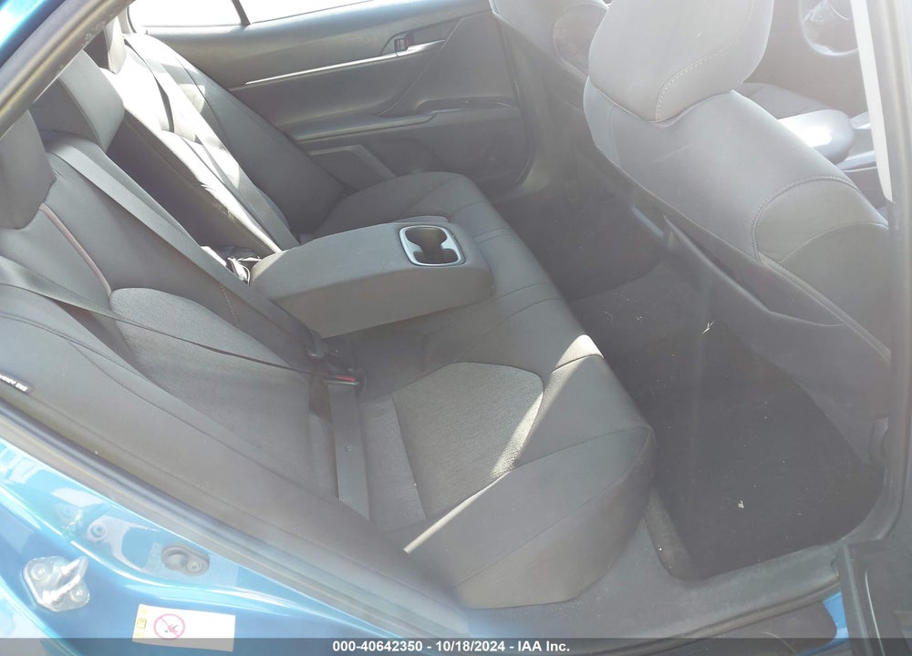 2019 TOYOTA CAMRY VIN: 4T1B11HK8KU237456