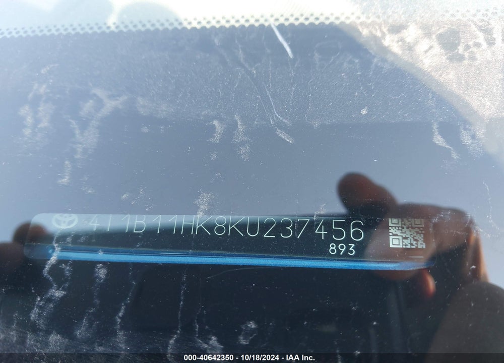 2019 TOYOTA CAMRY VIN: 4T1B11HK8KU237456