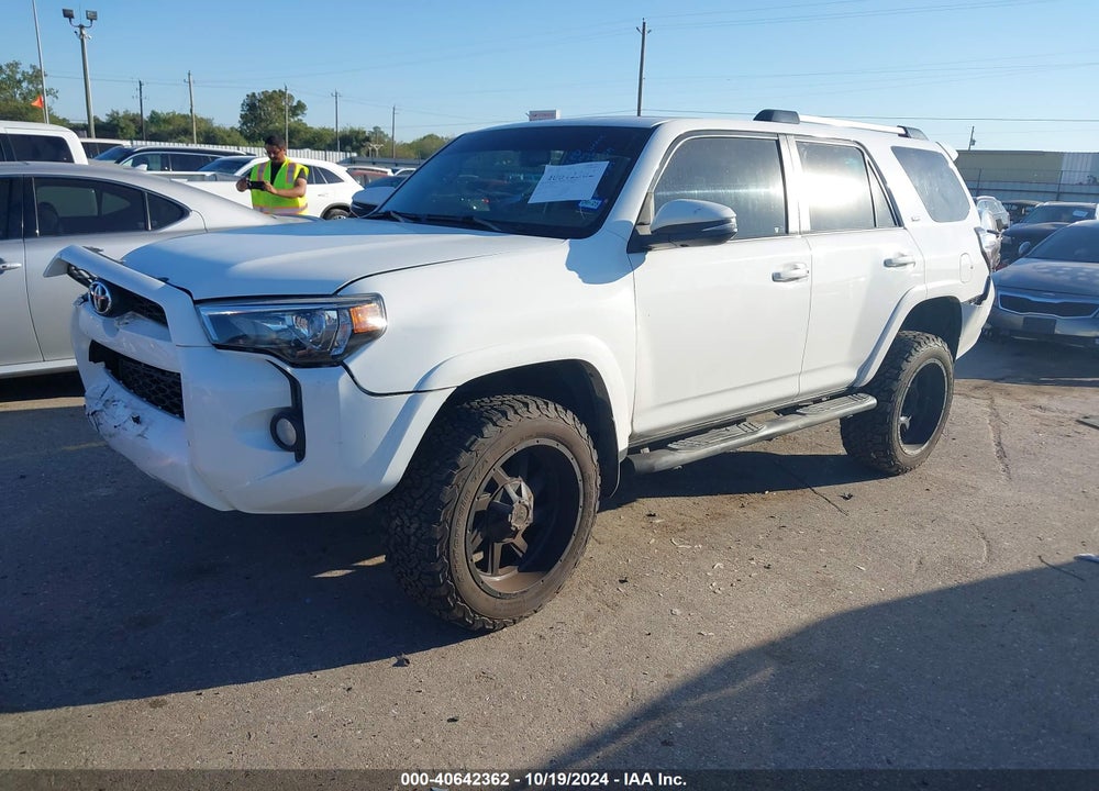 2018 TOYOTA 4RUNNER SR5 PREMIUM VIN: JTEZU5JR3J5182234