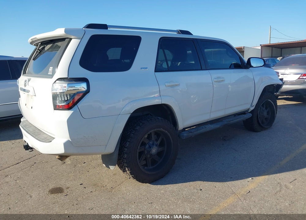 2018 TOYOTA 4RUNNER SR5 PREMIUM VIN: JTEZU5JR3J5182234