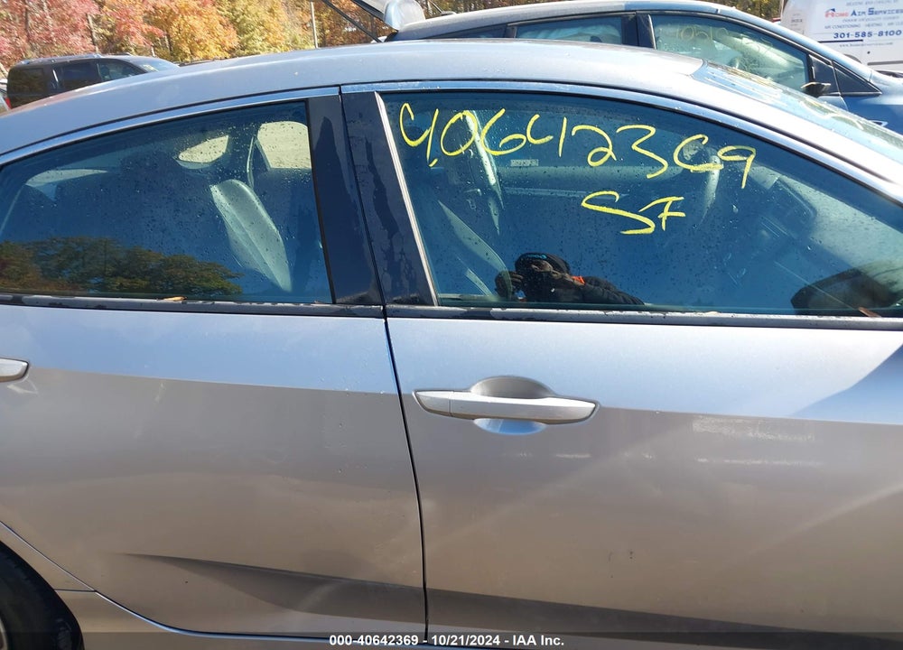 2019 HONDA CIVIC LX VIN: 2HGFC2F62KH579503