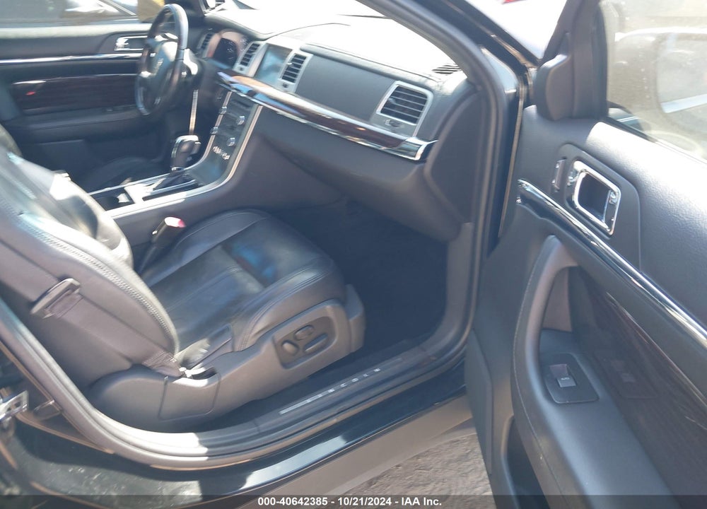 2012 LINCOLN MKS VIN: 1LNHL9ER8CG801403