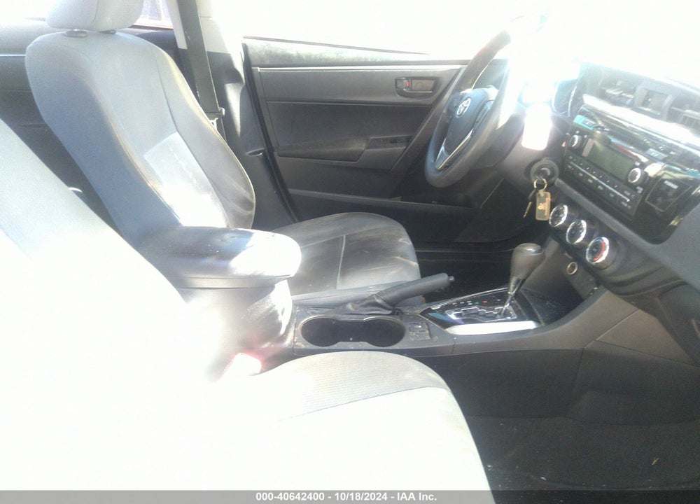 2015 TOYOTA COROLLA L VIN: 2T1BURHE2FC405468