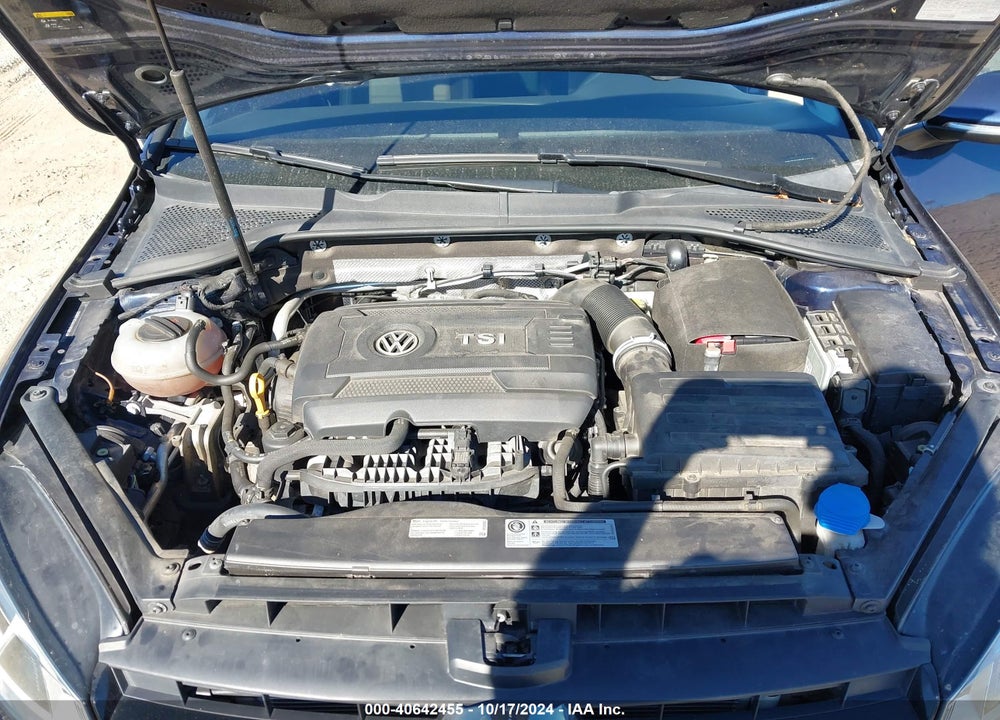 2015 VOLKSWAGEN GOLF SPORTWAGEN TSI SEL 4-DOOR VIN: 3VWC17AU1FM518643