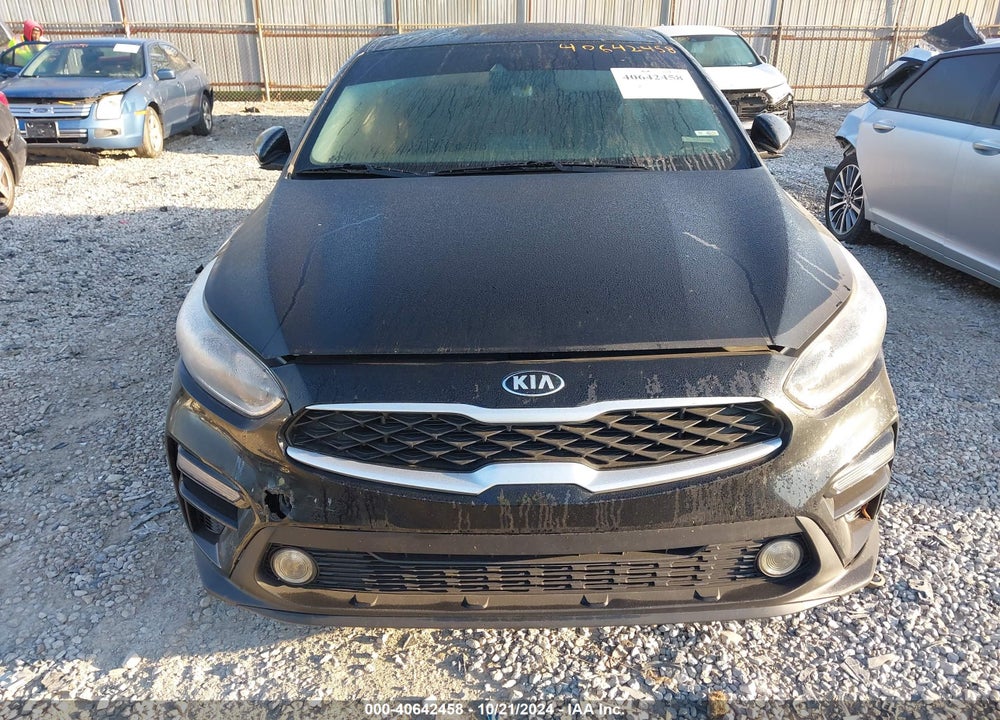 2019 KIA FORTE LXS VIN: 3KPF24ADXKE136904