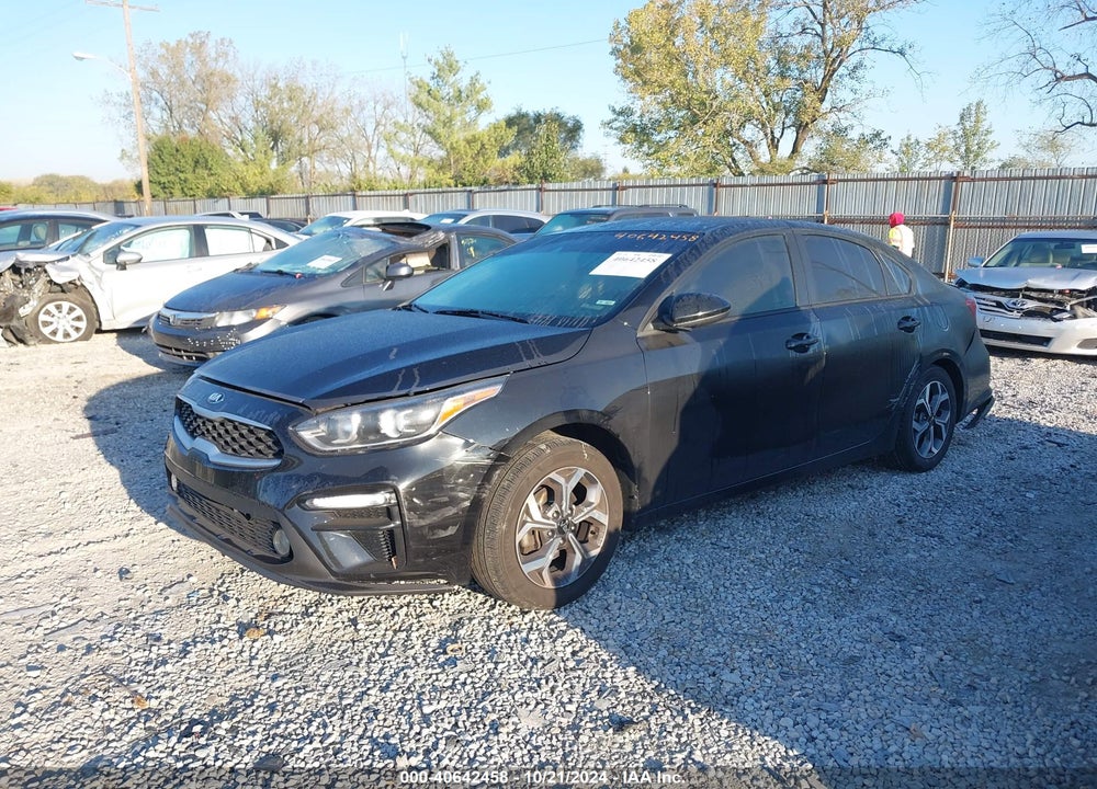2019 KIA FORTE LXS VIN: 3KPF24ADXKE136904