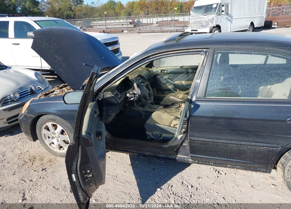 2003 HONDA CIVIC EX VIN: 2HGES26703H607680