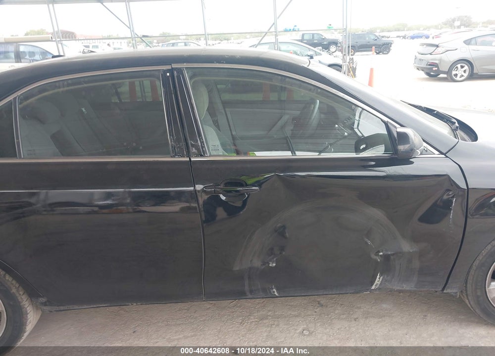 2011 TOYOTA CAMRY LE VIN: 4T1BF3EK9BU737174
