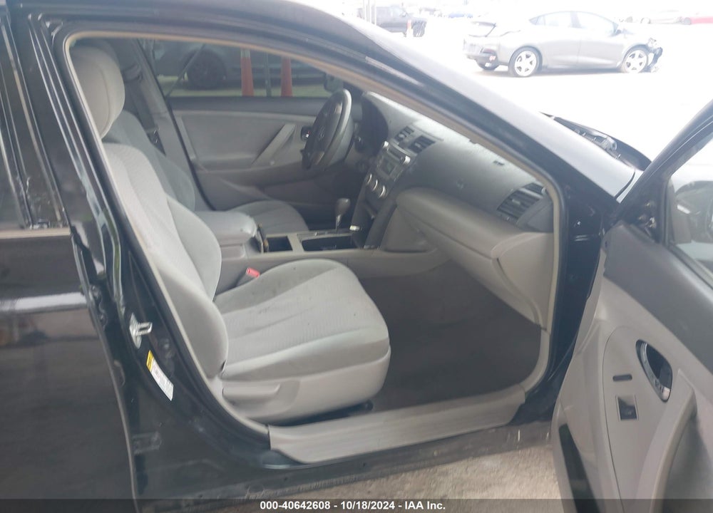 2011 TOYOTA CAMRY LE VIN: 4T1BF3EK9BU737174