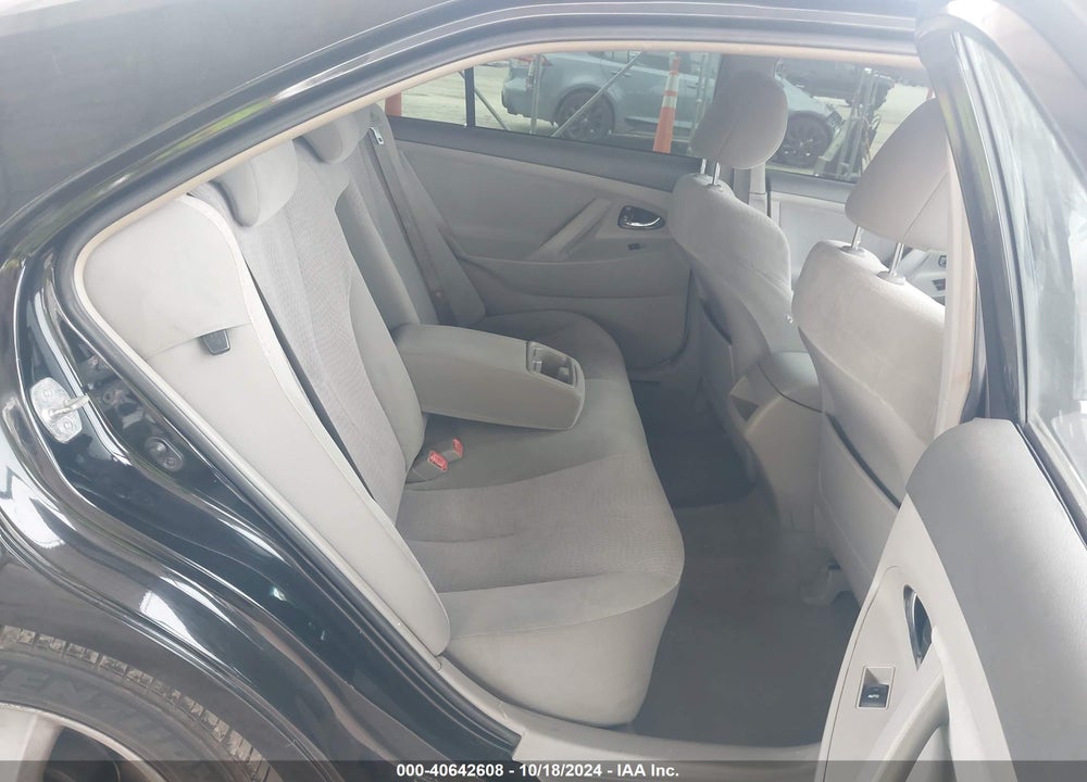 2011 TOYOTA CAMRY LE VIN: 4T1BF3EK9BU737174
